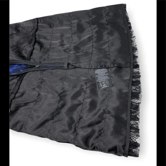 🛍️SALE🛍️ GUESS Black & Cobalt Blue Ruffled Lace Tiered Mini Dress - Picture 10 of 12